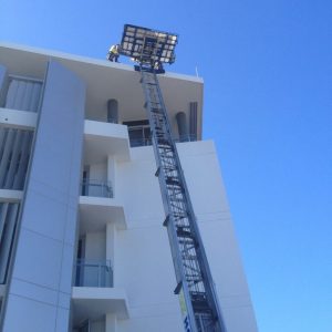 use_crane_hoisting_truck_get_building_materials_construction_supplies_to_roof_quickly_brisbane_gold_coast_sunshine_coast_ozhoist